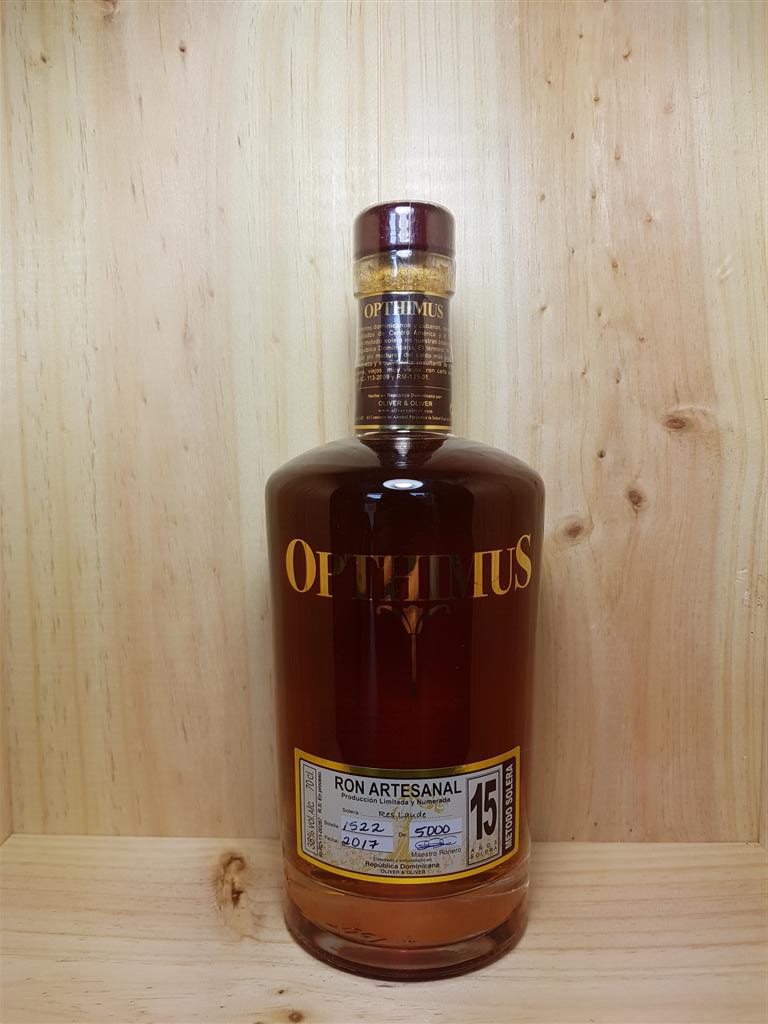 RÉPUBLIQUE DOMINICAINE - Rhum "15 ans" Opthimus