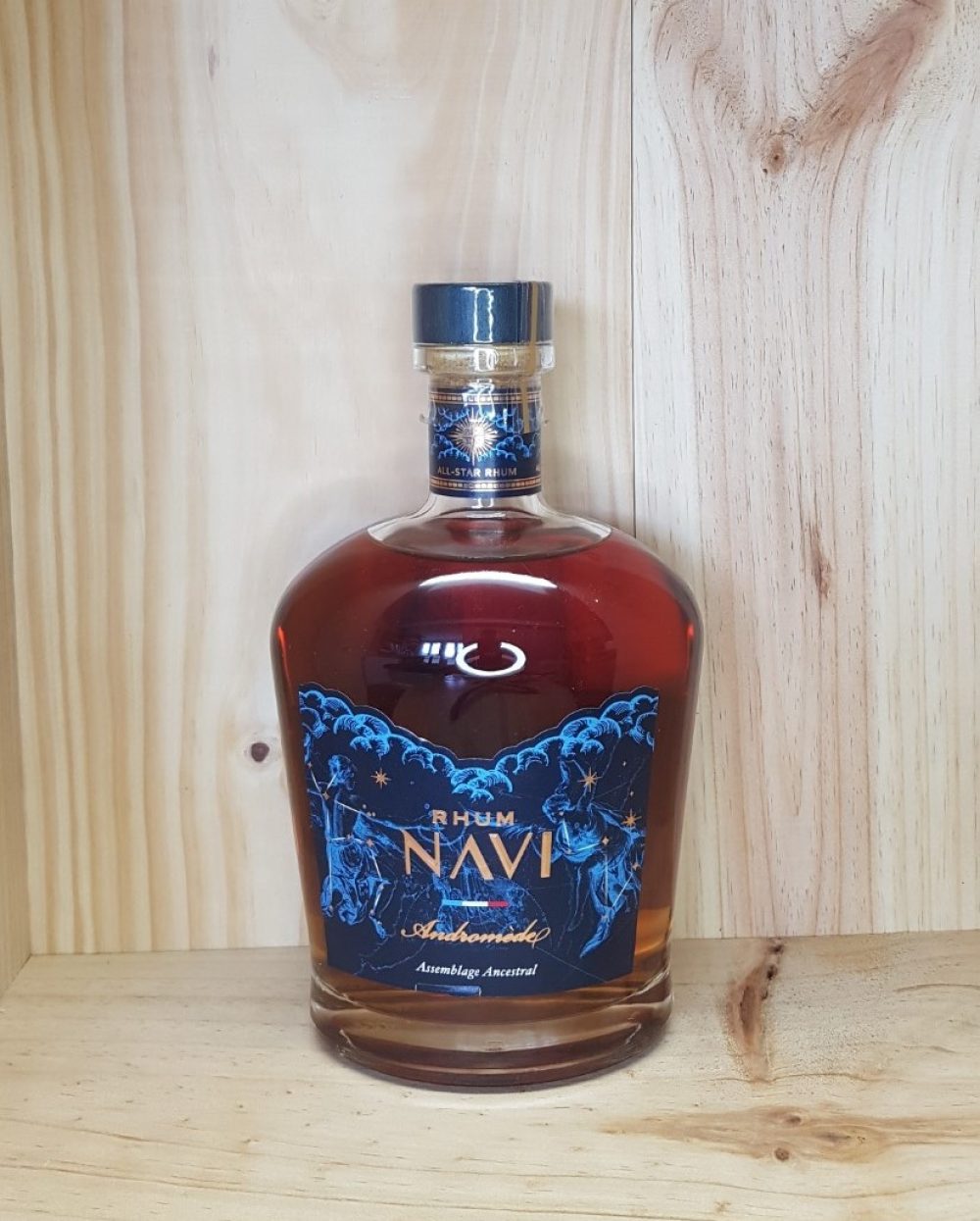 GUADELOUPE / MARTINIQUE / BARBADE / JAMAIQUE - Rhum Navi "Andromède" 70 cl